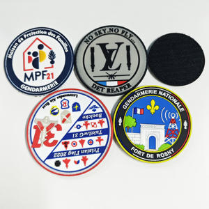 Parches de goma suave personalizados CCH con diferentes etiquetas de identificación son ideales para decorar ropa creativa. - Product Image 6