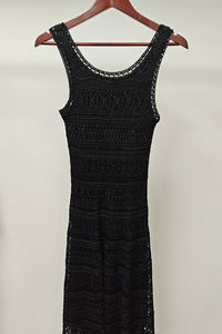 Pull sans manches en crochet tricoté décontracté noir pour femmes Design évidé élégant Logo avant ajusté Vêtements de fête - Product Image 6