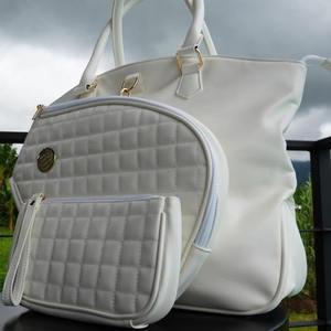 Agenda 2025 Nouveaux produits <span class=keywords><strong>Sac</strong></span> Tendance 2024 Sacs à main pour femme en cuir personnalisé de haute qualité Gym Tote <span class=keywords><strong>Pickleball</strong></span> <span class=keywords><strong>Sac</strong></span> de sport avec logo - Product Image 2