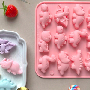 Molde de Silicona Reutilizable Ecológico con Forma de Dinosaurio para Navidad, Moldes para Golosinas para Cachorros de Grado Alimenticio - Product Image 6