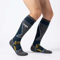 Chaussettes de sport mi-mollet en tricot, personnalisables avec logo, pour le ski – Vente directe usine