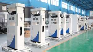 Distributeur <span class=keywords><strong>de</strong></span> carburant économique à 3 pompes et 3 tuyaux, distributeur <span class=keywords><strong>de</strong></span> carburant diesel premium et essence commercial avec 2 et 4 buses pour <span class=keywords><strong>station</strong></span>-service - Product Image 4