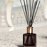 Diffuseur de parfum d'ambiance Areon 150 ml, en bois carré premium, 10 bâtonnets en rotin - Patchouli, Lavande & Vanille