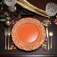 Assiette de présentation ronde en plastique de 13 pouces avec bord doré gaufré, jetable, pour décoration de table de mariage ou de fête