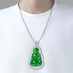 Colgante de Jadeíta Natural Verde Intenso con Diseño de Guanyin, Plata S925, Budismo, UNISEX, Avalokiteshvara, Regalo con Certificado de Tasación C062 - Product Image 4