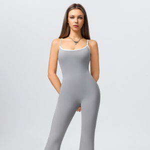 Tuta da yoga aderente e comoda con spalline incrociate, schiena scoperta e stampa a righe color block. - Product Image 1