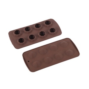 Diamond Silicone Chocolate Mold 8 Cavity Fondant Cake Decoration Tool Coffee Brown 2 Pieces - Product Image 1