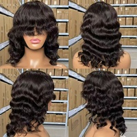 Perruques 100% Cheveux Humains Brésiliens Ondulés Profonds Naturels Noirs pour Femmes Vente Directe Usine