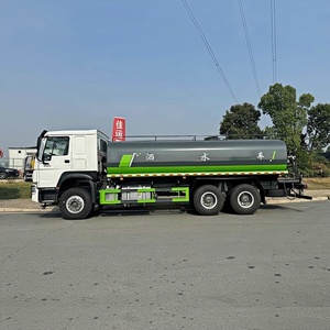 Offre Spéciale Sinotruk Howo Camion-citerne à eau 20 m³ à 10 roues pour le lavage des rues municipales et la lutte contre la poussière - Product Image 3