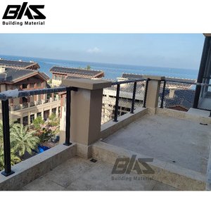 Resistente alla ruggine pannello di vetro in lega di alluminio ringhiera per Villa casa ristrutturazioni cortile <span class=keywords><strong>esterno</strong></span> <span class=keywords><strong>balcone</strong></span> sistema <span class=keywords><strong>esterno</strong></span> <span class=keywords><strong>balcone</strong></span> - Product Image 2