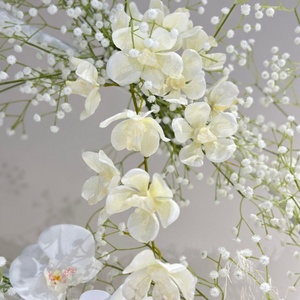 Romantico fiore bianco appeso 2 forchette 22 teste tessuto di seta artificiale piante finte orchidee decorazione di nozze - Product Image 1