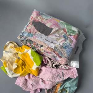 Trapos de limpieza de algodón 100% reciclado para uso industrial, paños de limpieza de tela de colores, trapos de limpieza a granel de punto de colores. - Product Image 1