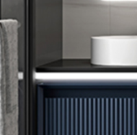 Bon marché Prix de haute qualité avec vanité en céramique blanche Armoires de salle de bain de style moderne à vendre Éclairage de vanité de salle de bain