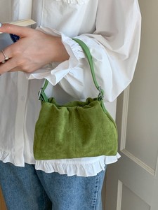 Autumn Winter New Retro Large Capacity Bucket Bag Korean Niche Design Crossbody Bag Fashion Small <b>Tote</b> Bag - Product Image 5