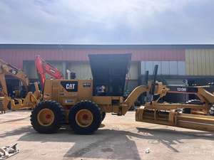 Niveleuse Caterpillar 120H d'occasion modèle 2023 avec moteur et pompe à vendre - Product Image 6