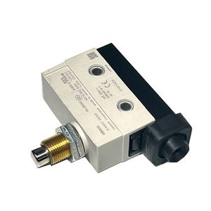 สวิตช์ซีรีส์ S D4MC ของแท้ใหม่เอี่ยม รุ่น D4MC-5040/D4MC-1000/D4MC-5040-N - Product Image 5