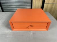 Coffre-fort rechargeable de luxe en cuir avec lecteur d'empreintes digitales et mot de passe, en acier et verre trempé, avec système de rail à amortisseur unique pour armoire