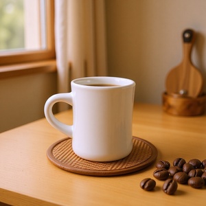Mug à café en grès blanc cassé, tasse individuelle, couleur unie, personnalisable, cadeau personnel - Product Image 1