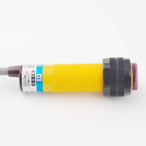 Capteur photoélectrique miniature à réflexion diffuse PNP NO 12-3-VDC 200mA IP65 de type cylindrique pour application automatique - Product Image 3