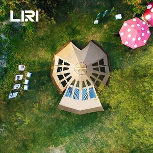 Toile de luxe Glamping Safari poteau en bois, Camping personnalisé <span class=keywords><strong>Tipi</strong></span> plage parapluie tente - Product Image 4