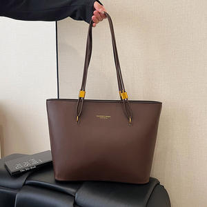 תיק נשיאה פשוט ואופנתי, בעל קיבולת גדולה, ניתן להתאמה אישית, עשוי PU ופוליאסטר, סגירת רוכסן, תיק כתף/בית שחי, רב מכר - Product Image 1