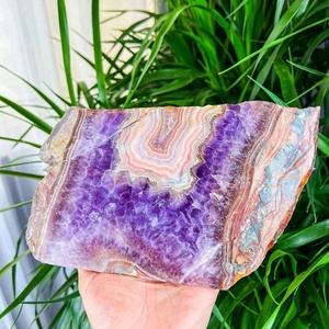 Vente en gros de tranches d'agate d'améthyste naturelle, forme libre, artisanat sculpté écologique, pierre précieuse de guérison, cristal Fengshui, décoration de la maison - Product Image 5