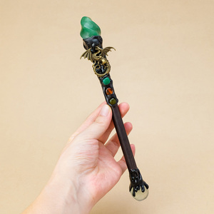 Varitas mágicas <span class=keywords><strong>de</strong></span> llama pequeña <span class=keywords><strong>de</strong></span> cristal Natural al por mayor, varitas mágicas <span class=keywords><strong>de</strong></span> diseño Original hechas a mano, <span class=keywords><strong>regalos</strong></span> exquisitos - Product Image 3