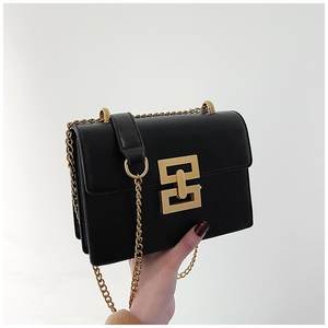 2024 borsa a tracolla da <span class=keywords><strong>donna</strong></span> di lusso con cinghie e chiusure in metallo raffinati - Product Image 1