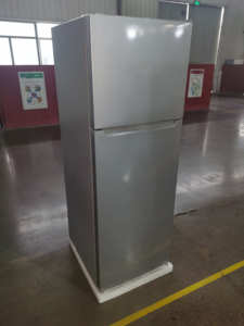 Réfrigérateur à double porte avec congélateur supérieur, 200 litres, 300 litres, commande électrique, réfrigérateur sans givre total - Product Image 6