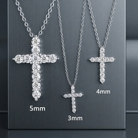 Collana con Ciondolo a Croce in Moissanite da 3mm 4mm 5mm, Gioiello Classico Unisex per Uso Quotidiano, in Argento Sterling 925 con Incastonatura a Griffe