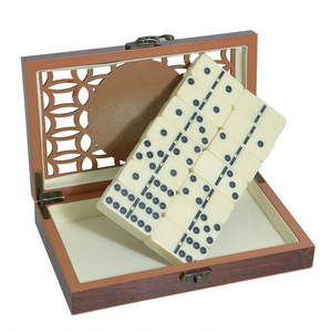 Jeu de <span class=keywords><strong>dominos</strong></span> en <span class=keywords><strong>bois</strong></span> sculpté creux, 28 tuiles de <span class=keywords><strong>dominos</strong></span> double six en ivoire, jeu de table de voyage, cadeau pour adultes et famille - Product Image 5