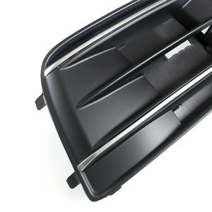 Panneau de garniture de calandre inférieure du pare-chocs avant Audi Q5, noir brillant ABS, à clipser, 2018-2022 - Product Image 2