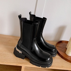 Zapato Artesanal de Una Sola Pieza con Hebilla Grande, Estilo Retro, Tacón Redondo, Cuero Genuino, Impermeable, Duradero, Suela Blanda Antideslizante - Product Image 3