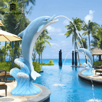 Sculpture de dauphin en fibre de verre - Ornement de jardin d'extérieur avec jet d'eau simulé, taille et couleur personnalisables, utilisation domestique et extérieure