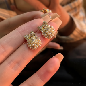 Orecchini con diamanti e perle Flash con fiocco a mandorla di personalità unica Design di nicchia di fascia alta - Product Image 1