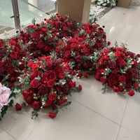 Fournitures de fête, roses rouges artificielles, fausses pivoines, boules de fleurs roses, supports pour boules de fleurs, décorations de centre de table pour événements