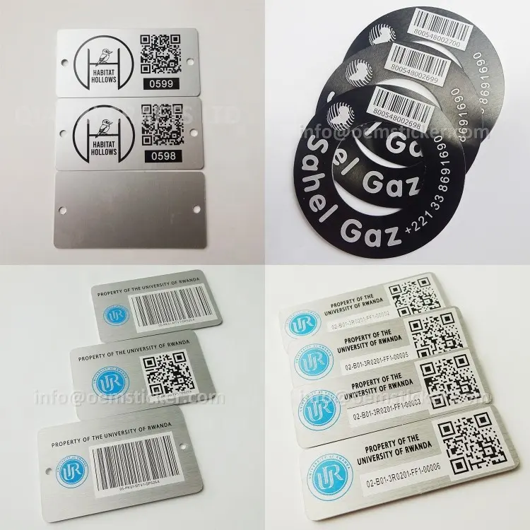 Targhetta con targa di serie in metallo con etichetta di tracciamento con codice QR