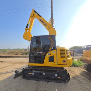 Chargeuse sur pneus <span class=keywords><strong>Komatsu</strong></span> <span class=keywords><strong>Komatsu</strong></span> <span class=keywords><strong>70</strong></span> Excavatrice sur chenilles d'occasion pour projets de construction au Japon - Product Image 4