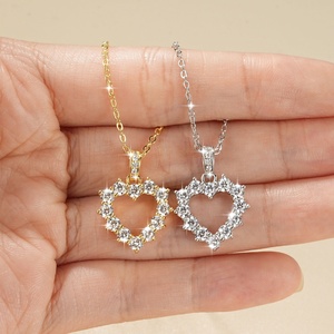 Collier pendentif en forme de cœur coréen en zircon micro-pavé, pour femme, en cuivre pur, plaqué or 14 carats, bijoux faits à la main - Product Image 6