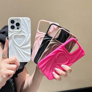 เคสโทรศัพท์ iPhone 16 Pro Max รุ่น 17Pro 3D ลายจีบหัวใจแบบอินสไตล์ เนื้อนุ่ม สีพื้นเรียบ ให้สัมผัสเหมือนผิว  ใช้ได้กับ iPhone 15 และ 11 ด้วย - Product Image 1