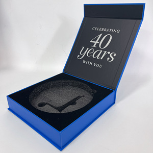 Tùy Chỉnh Sang Trọng Từ Hộp Quà Tặng Cứng Nhắc Gấp Thiết Kế Các Tông Màu Đen Nam Châm Đóng Cửa Vật Liệu Tái Chế Cho Logo Hiển Thị - Product Image 5