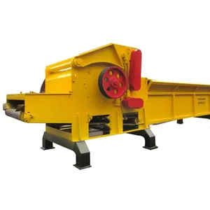 Mobile diesel engine wood comprehensive crusher machine for crushing wood pallets twigs logs