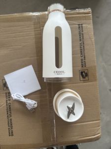 2024 Z05 400Ml Vẻ Đẹp Ceool Mới Mini Xách Tay Nhanh Trái Cây Máy Ép Trái Cây Máy Xay Sinh Tố Và Máy Ép Trái Cây Tay Máy Xay Sinh Tố Cup Mixeur Máy Xay Sinh Tố Máy - Product Image 6