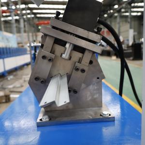 Vollautomatische <span class=keywords><strong>Z</strong></span>-Profil-Stahlprofilmaschine für <span class=keywords><strong>Z</strong></span>-förmige Leichtstahl-Profilformung ZK Markenmotor - Product Image 3