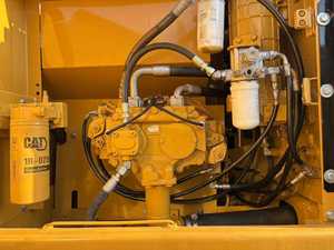 Cat320D2L 20ton Used Excavator Caterpillar Brand Crawler-type 2024 Model Original Motor Engine Pump Gearbox Sale <b>Cheap</b> - Product Image 6