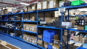 Boîtier de serveur <span class=keywords><strong>NAS</strong></span> TOPLOONG 8 baies, disques durs 3,5 pouces, alimentation 1U, micro-ATX, ventilateur d'occasion, tour en acier - Product Image 4