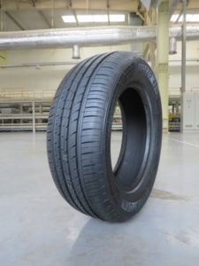 Pneu de voiture chinois 205/60R14 88V MOZZO 4S+ en promotion - Product Image 4
