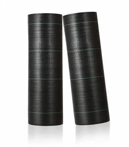 Toile tissée 100 % polyester enduite <span class=keywords><strong>de</strong></span> PE imperméable pour tapis anti-mauvaises herbes pour jardins extérieurs et parterres ornementaux - Product Image 2