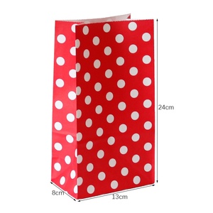 <span class=keywords><strong>Sac</strong></span> en <span class=keywords><strong>papier</strong></span> kraft à pois ondulés colorés pour Noël pour <span class=keywords><strong>Amazon</strong></span> <span class=keywords><strong>Sac</strong></span> en <span class=keywords><strong>papier</strong></span> cadeau alimentaire pour friandises sucrées et nourriture pour animaux de compagnie Impression numérique - Product Image 3