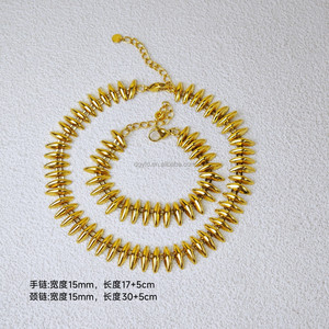 Collar de cadena tipo gargantilla con púas estilo Monet vintage, chapado en oro, de acero inoxidable, venta al por mayor - Product Image 3